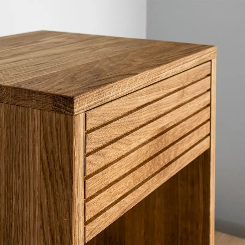 Solid Oak Nightstand with a Drawer and Storage Space